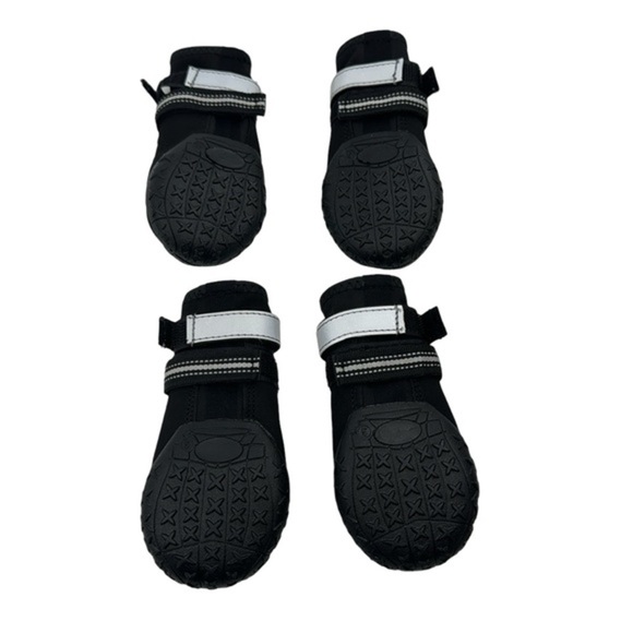 Amazon Basics Size 5 Waterproof Anti-Slip Reflective Dog Boots - 2.4" x 2.8"‎ - Picture 8 of 8